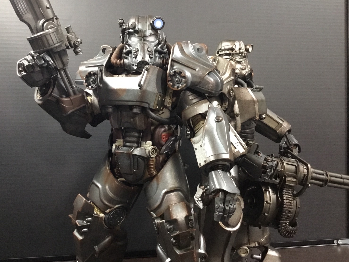 threezero Fallout T-60パワーアーマー フィギュア - ゲームキャラクター